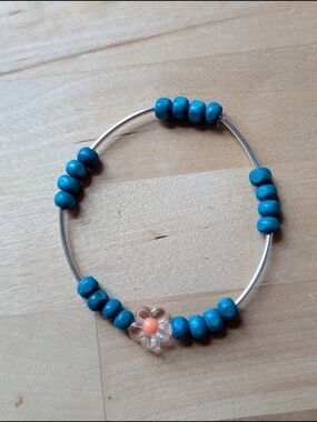 Turquoise Beaded Flower Stretch Bracelet